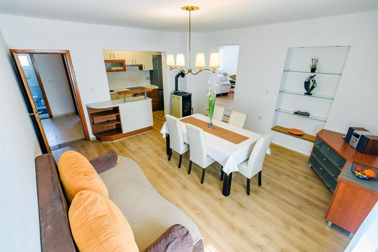 Comfort Holiday Apartment Zadar - With Parking And Balcony מראה חיצוני תמונה